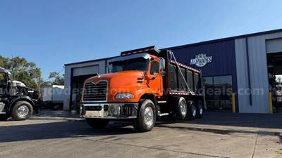 2012 Mack CXU600