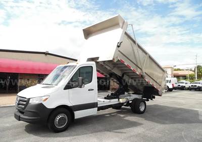 2022 Mercedes-Benz Sprinter 4500 Dump Truck