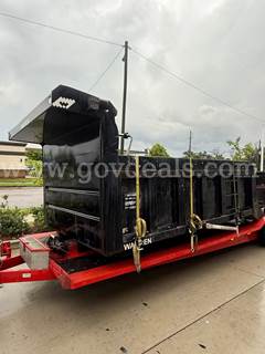 Dump body for truck