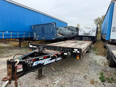 2011 Eager Beaver 20XPT 20-Ton Equipment Tag Trailer (Air Brakes)