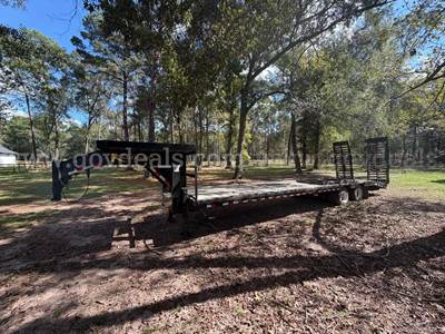 2022 Kaufman 35 Gooseneck Flat Bed Trailer