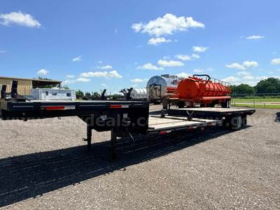 2020 Gooseneck Equipment Trailer 30 - Custom Built
