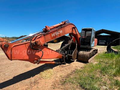 1995 Hitachi EX200LC-3 Hydraulic Excavator