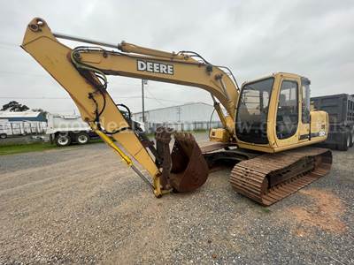 2000 John Deere 120 Excavator