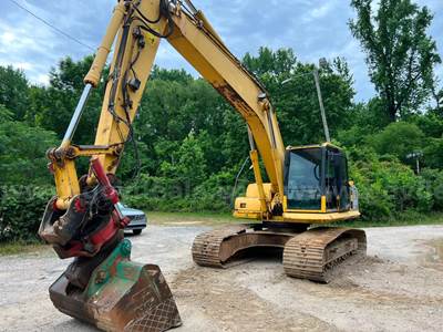 2011 Komatsu HB215LC-1 Hydraulic Excavator