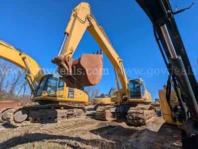 2014 Komatsu PC490LC-10 Crawler Mounted Hydraulic Excavator
