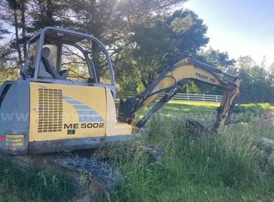 2001 Mustang Excavator ME 5002
