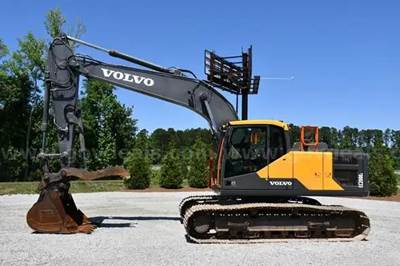 2020 Volvo EC200EL Hydraulic Excavator