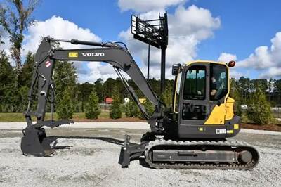 2023 Volvo ECR88D Compact Hydraulic Excavator *Low Hours*