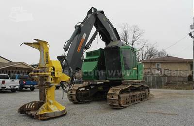 2015 Deere 853M Feller Buncher