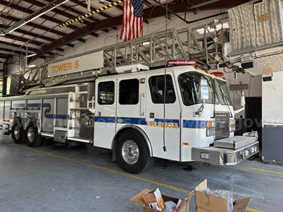 2001 E-One Fire Truck