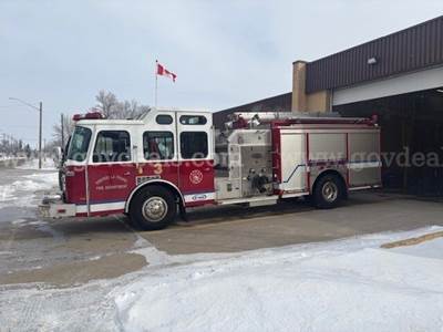 2004 E-One TRUCK Fire Truck