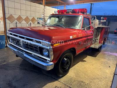 1976 Ford F-350 Fire Truck