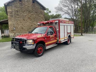 2002 Ford F-550 Fire Truck