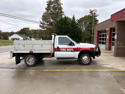 2003 Ford F-550 Fire Truck