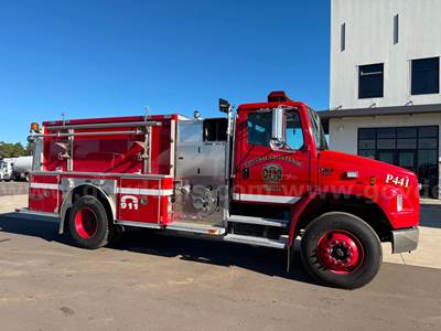 2004 Freightliner FL70 Fire Truck