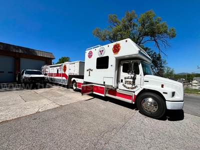 2000 Freightliner FL70 Fire Truck