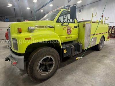 1990 GMC C7 Fire Truck
