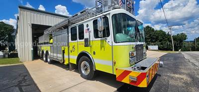 2002 HME FIRE TRUCK Fire Truck