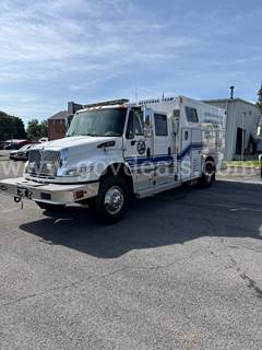 2005 International 4400 Fire Truck