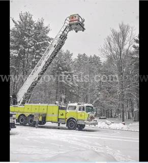 1983 Mack 85FT Tower Ladder Fire Truck