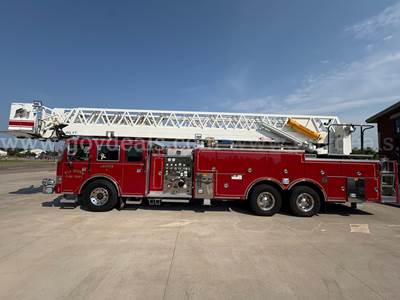 1990 Pierce Arrow Fire Truck