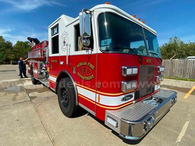 2003 Pierce Custom Contender Fire Truck
