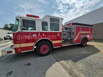 2002 Pierce Tilt Cab Fire Truck