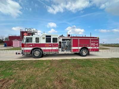 1999 Pierce Tilt Cab Fire Truck
