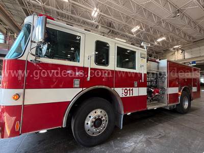 2002 Pierce Tilt Cab Fire Truck