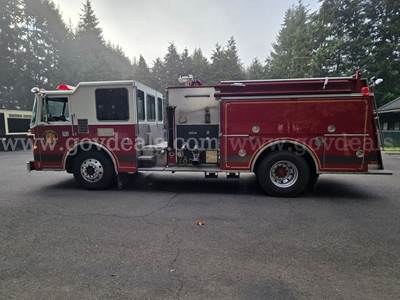 1993 Pierce Tilt Cab Fire Truck