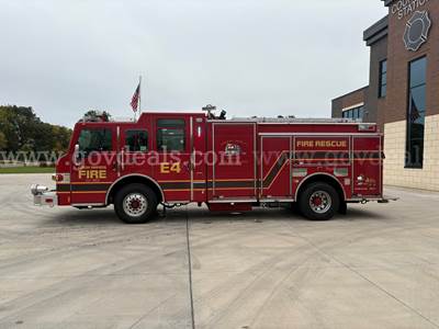 2010 Pierce Velocity Fire Truck