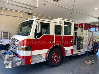 2011 Pierce Velocity Fire Truck