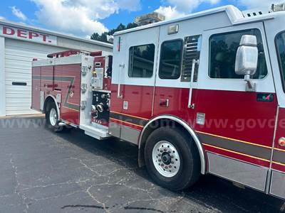 2006 SMEAL Fire Truck