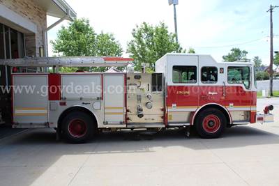 2002 Seagrave Fire Truck