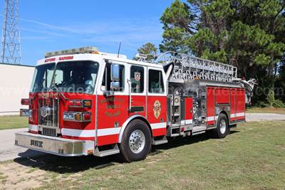 2006 Sutphen Custom Fire Truck
