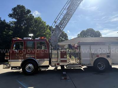 2001 Sutphen Fire Truck