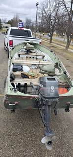 14ft Aluminum Fishing Boat + 9.9HP Mariner (Runs Great) + GPS Fishfinder – Turn Key