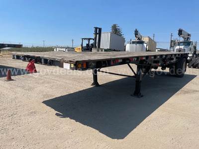 1984 Trailmobile S/A Flatbed Trailer