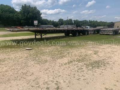 2014 Utlity Spread Axle Air Ride Flatbed Trailer - 48 Feet Long  x 8 1/2 Feet Wide