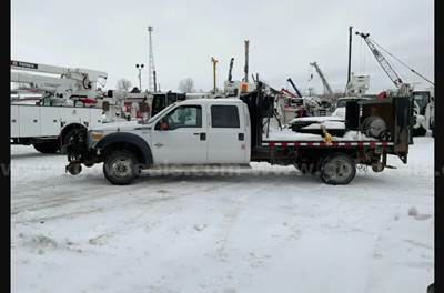 2014 Ford F-550 Flatbed Truck