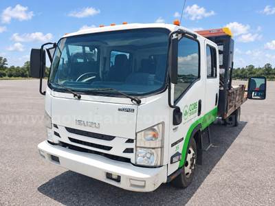 2018 Isuzu NPR HD  4 Door Crew Cab Flated