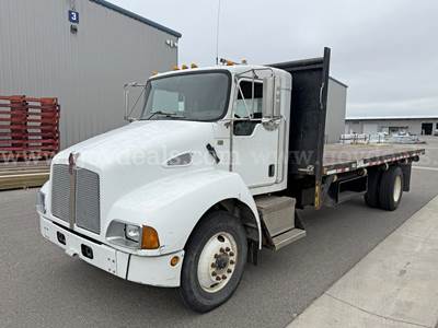 2007 Kenworth T300 S/A Flatbed Dump Truck