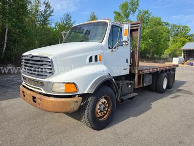 2001 Sterling LT9513 T/A Flatbed Dump Truck