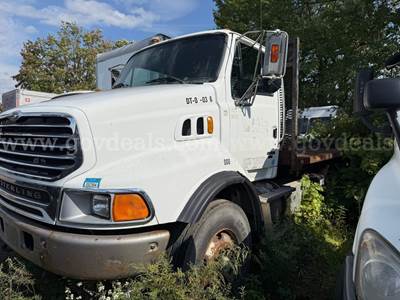 2007 Sterling LT9513 S/A Flatbed Truck -Inoperable