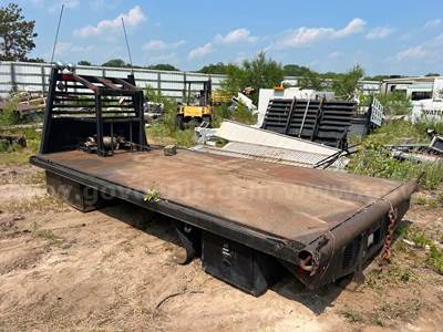Heavy Duty Flatbed with Winch