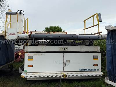 FMC Commander 15i Wide Aviation Cargo Loader