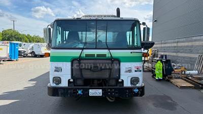 2015 Autocar Xpeditor 4 Axle Side Load