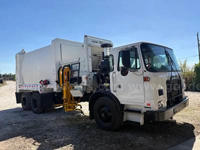 2014 Autocar ACX-64 ASL 29YD New Way - Allison Transmission - NO RESERVE