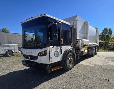 2021 DENNIS EAGLE PROVIEW Garbage Truck